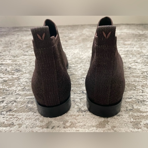 Unavailable - Picture 4 of 13